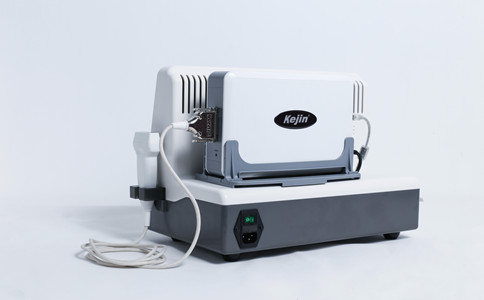 骨密度測量儀.jpg 骨密度測量儀.jpg